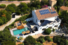 Villa d'architecte, piscine et jacuzzi, à quelques mètres de la plage
